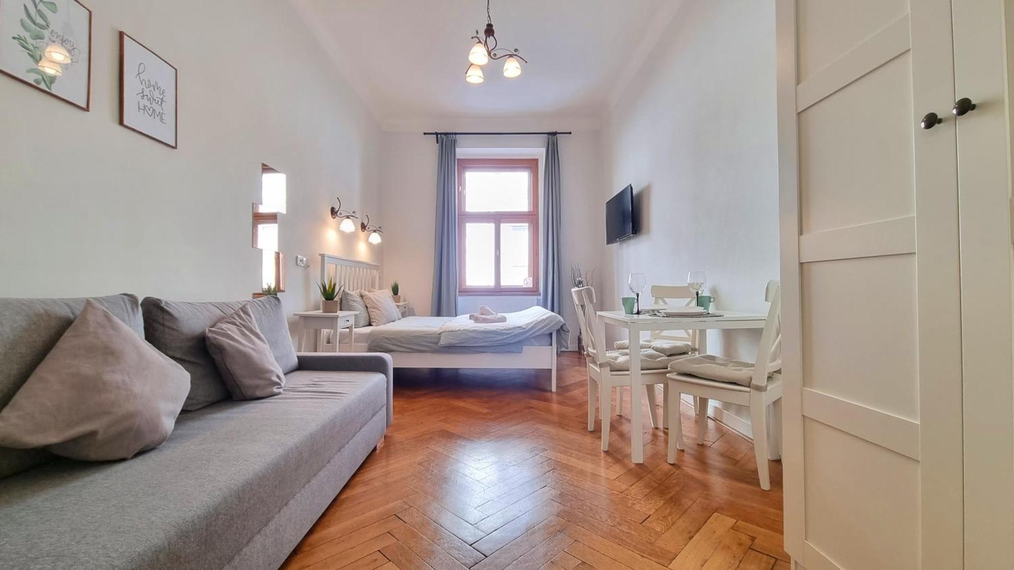 Finnem Rentals Florenc Prague Exterior photo